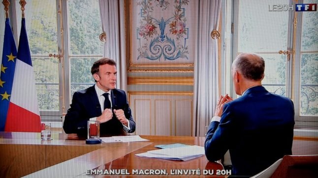 Macron says France to train Ukrainian fighter pilots