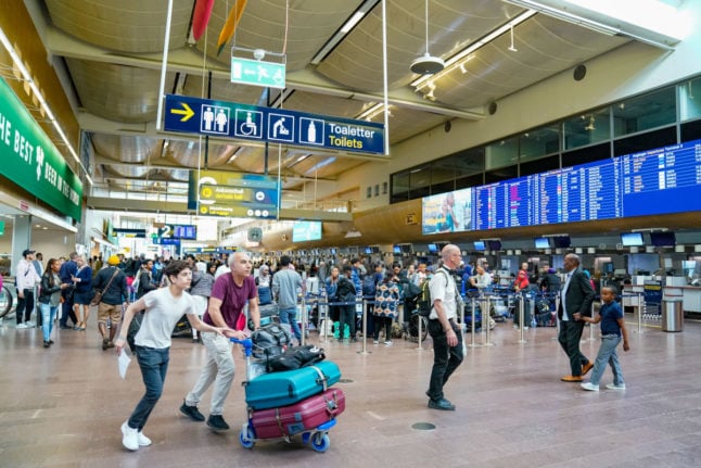Flight prices from Sweden soar to record levels
