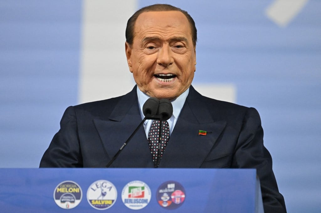 BREAKING: Italian ex-PM Silvio Berlusconi dies at 86