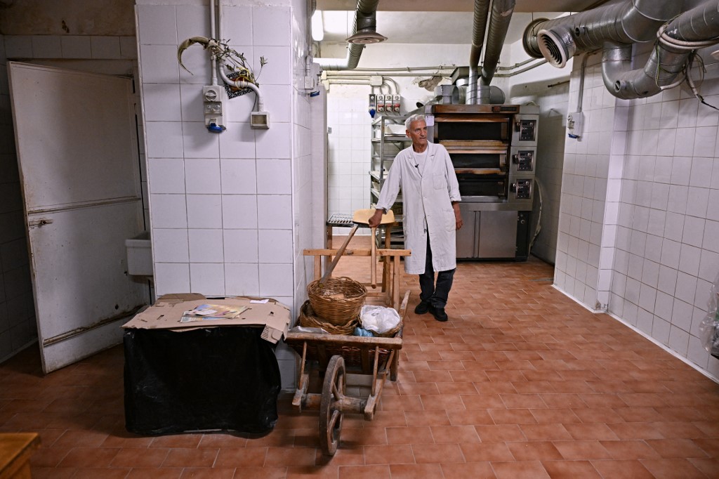 Angelo Arrigoni, bread Rome