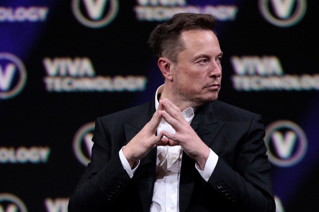 Musk says cage fight with Zuckerberg will be at 'epic location' in Italy