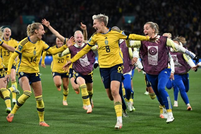 Sweden dump defending champions USA out of World Cup on penalties