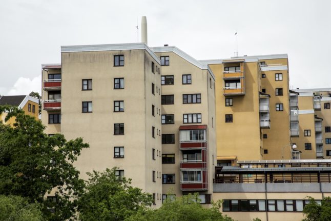Housing queues and making new laws: Essential articles for life in Sweden