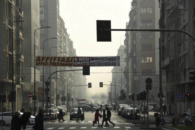 Italy's Lombardy region brings in traffic limits as smog levels soar