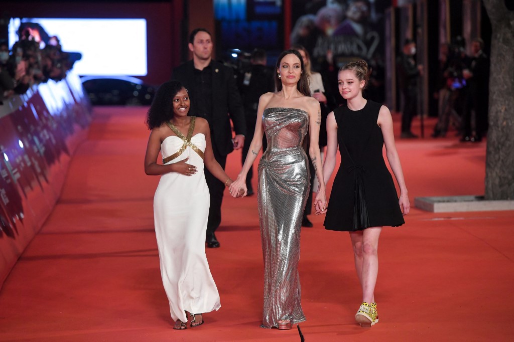 Angelina Jolie arrives with her daughters at the 2021 edition of the Rome Film Festival. 