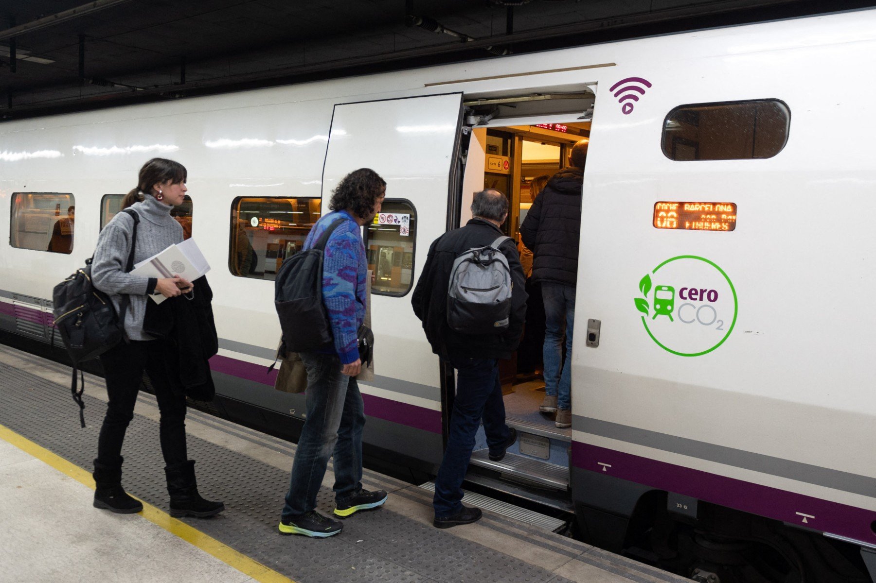 What to know about Spain's new high-speed train between Madrid and Asturias thumbnail