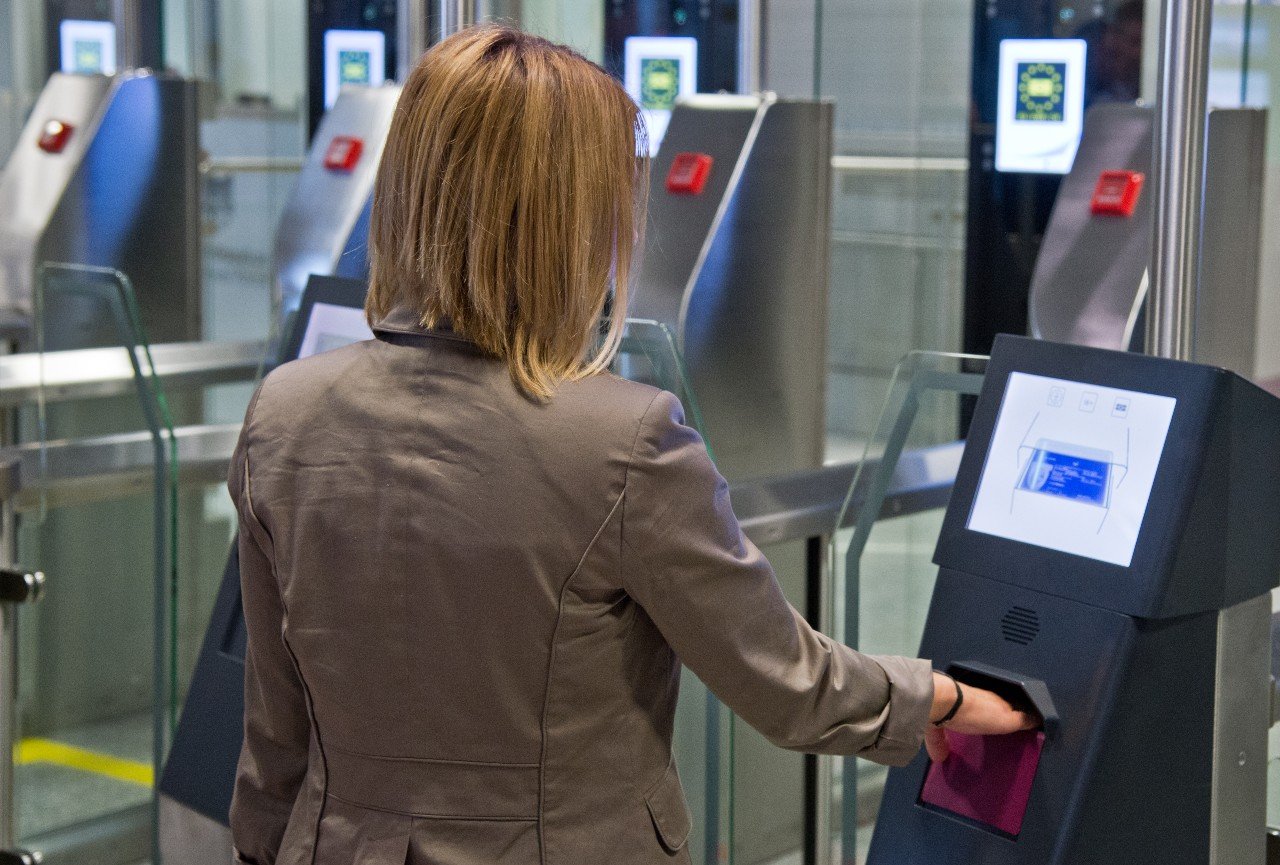 E-gates EasyPass Frankfurt Airport