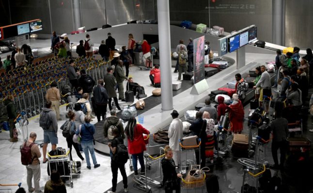 Baggage handlers call strike at Spain's airports in early December 