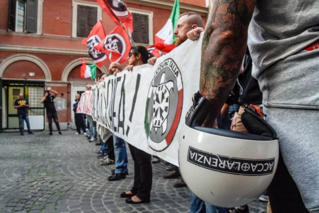 Neo-fascists reportedly belonging to the Italian group, CasaPound, were arrested in Athens late on Tuesday.