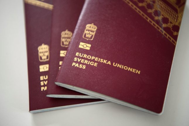 What's the state of Sweden's bids to revoke residence permits and citizenship?