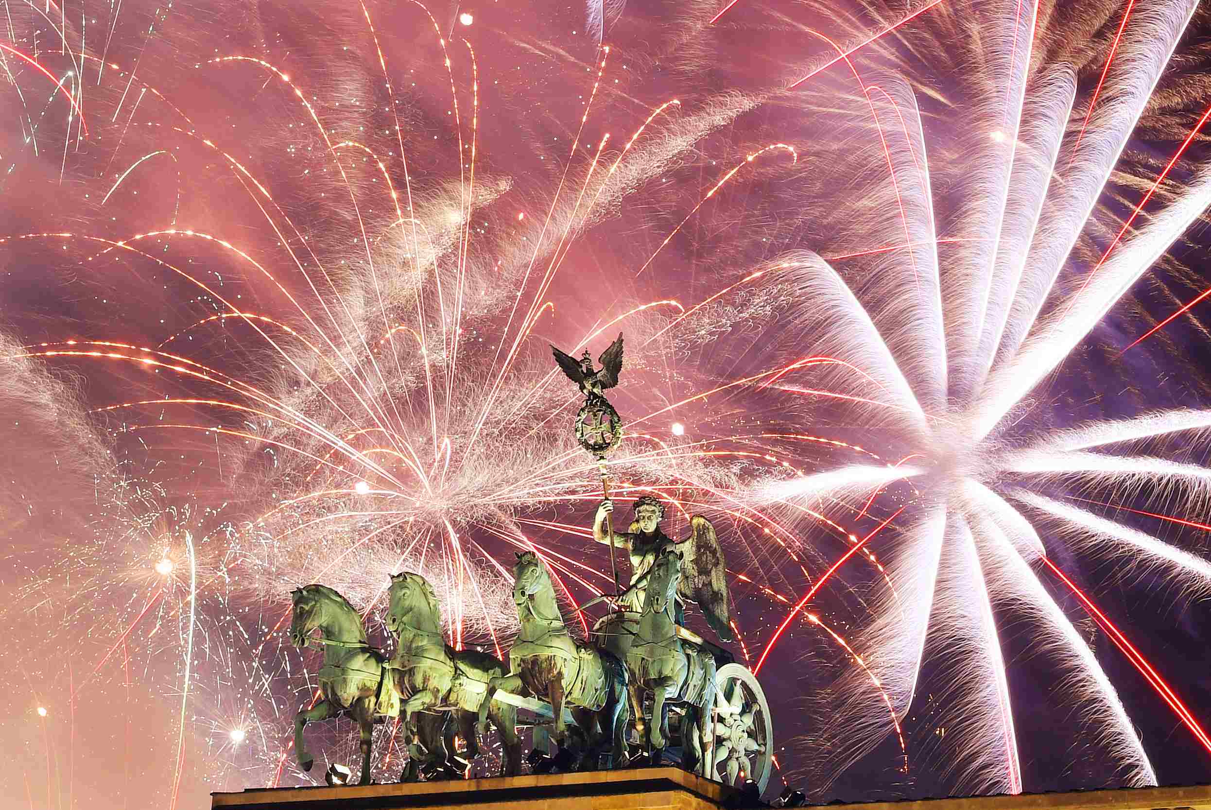 Fireworks Brandenburg Gate Silvester