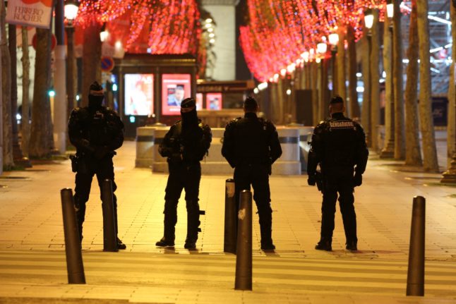 90,000 police on New Year’s Eve duty in France