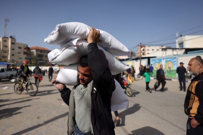 France and Jordan airdrop aid to Gaza