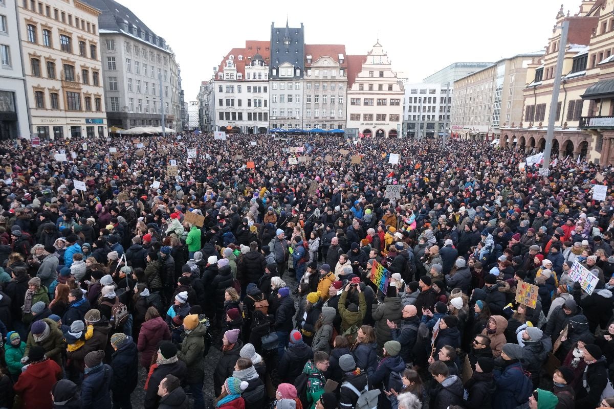 Thousands protest against the AfD in Leipzig on Sunday.