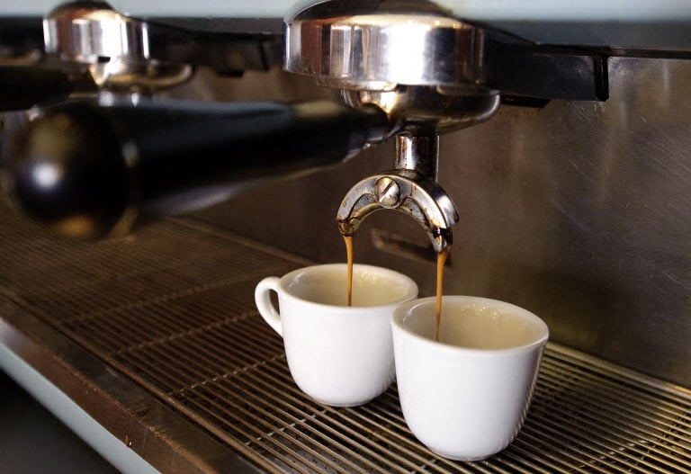 How the price of an espresso varies around Italy