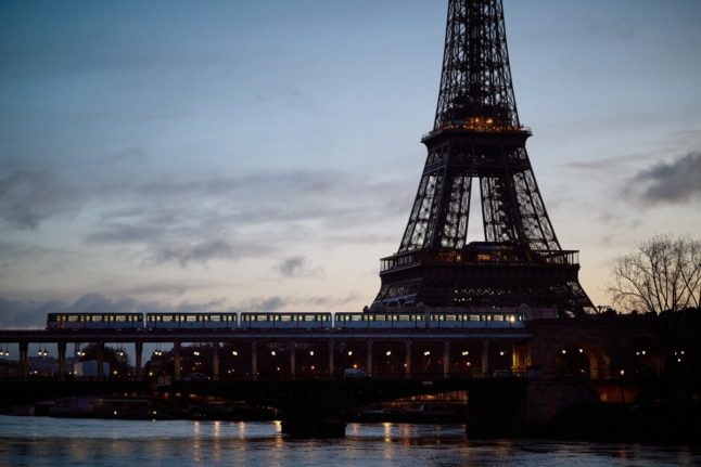 Eiffel Tower to reopen Sunday as strike ends
