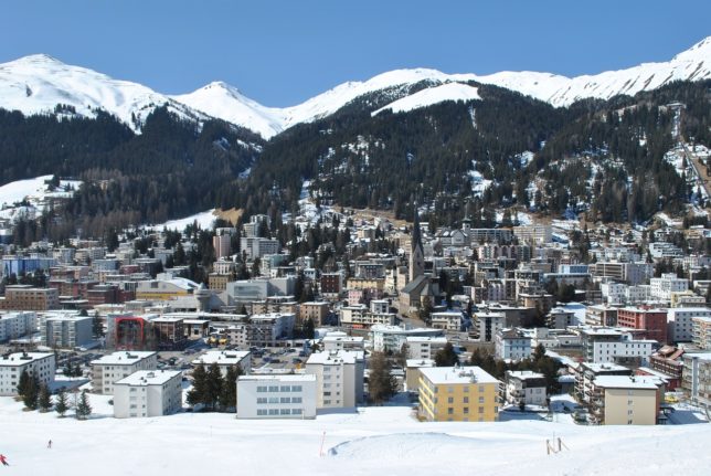 Swiss police probe anti-Semitic 'discrimination' at Davos ski station