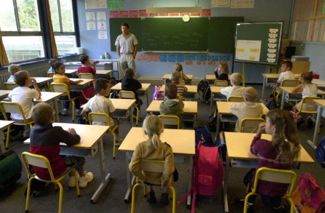 Why 'streaming' in French schools is causing controversy (and strikes)
