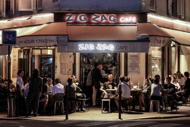 Extended outdoor bar hours for Paris Olympics