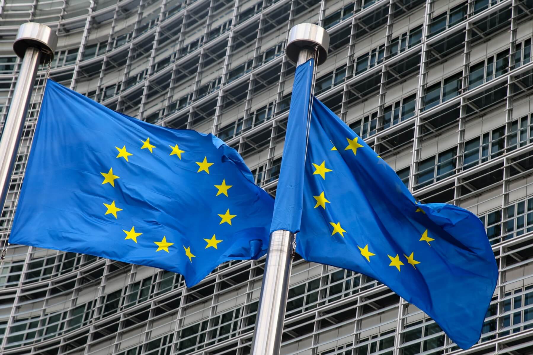 EU to ease rules around the 'single permit' for non-EU workers thumbnail