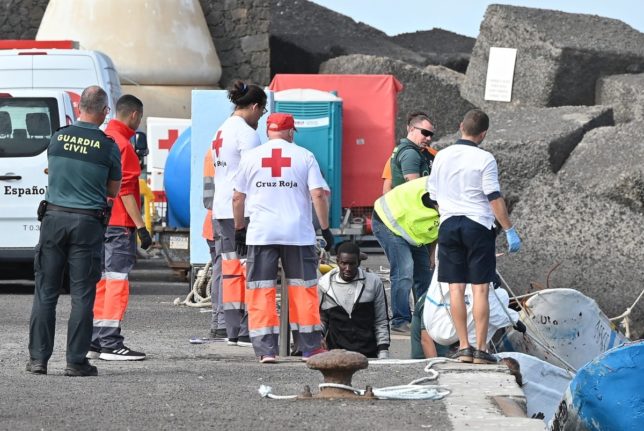 Three dead as migrant boat runs into trouble off Spain