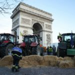 Dozens arrested as French farmers block Arc de Triomphe