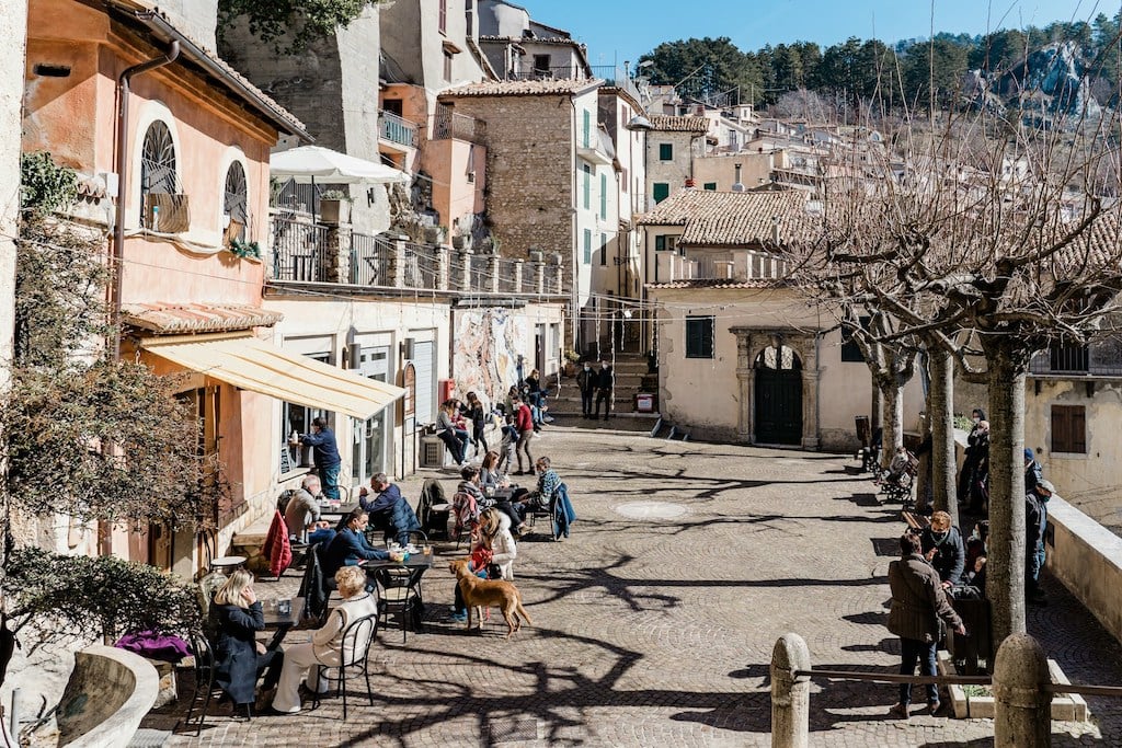 'I replaced my entire wardrobe': How foreigners in Italy become 'more Italian' to fit in