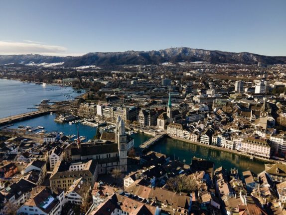 What are the best ways to search for your next job in Switzerland?
