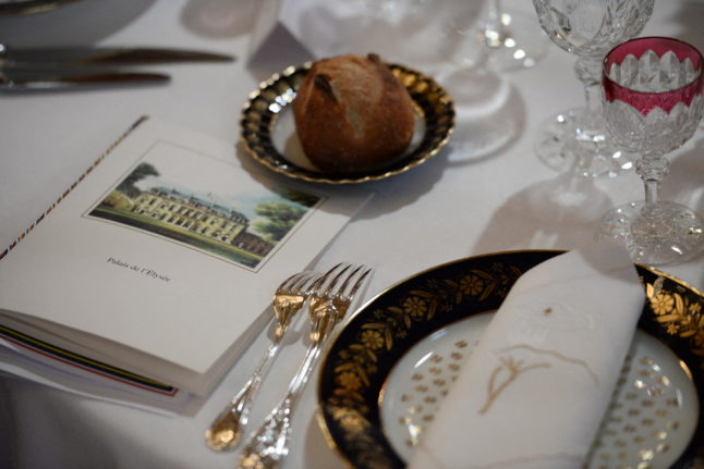 4,000 historic French state dinner menus up for auction
