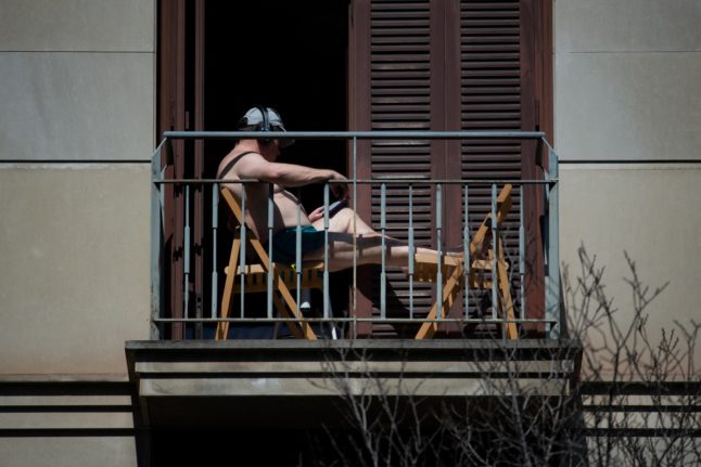 BBQs, nudity and plants: What are the balcony rules in Spain?