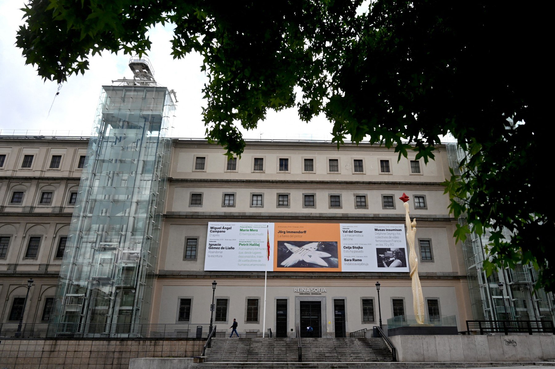 Israeli embassy slams top Spanish museum over pro-Palestinian programme thumbnail