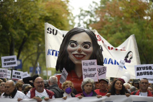 Thousands rally in Madrid to defend public healthcare