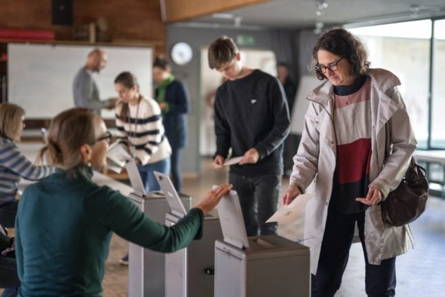 Could foreign residents in Bern be allowed to vote?