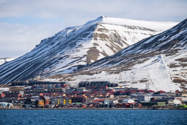 Can Norway stop a strategic part of Svalbard from being sold to China?