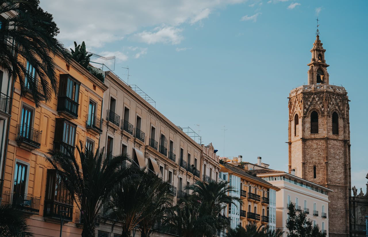 Spain's Valencia reduces IBI property tax for 700,000 homeowners thumbnail