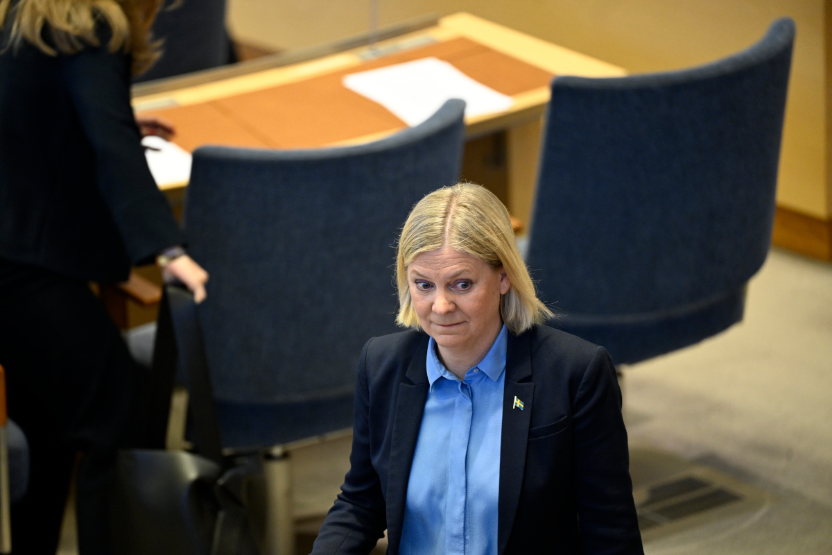 What do two new polls tell us about Swedish party leaders' popularity?