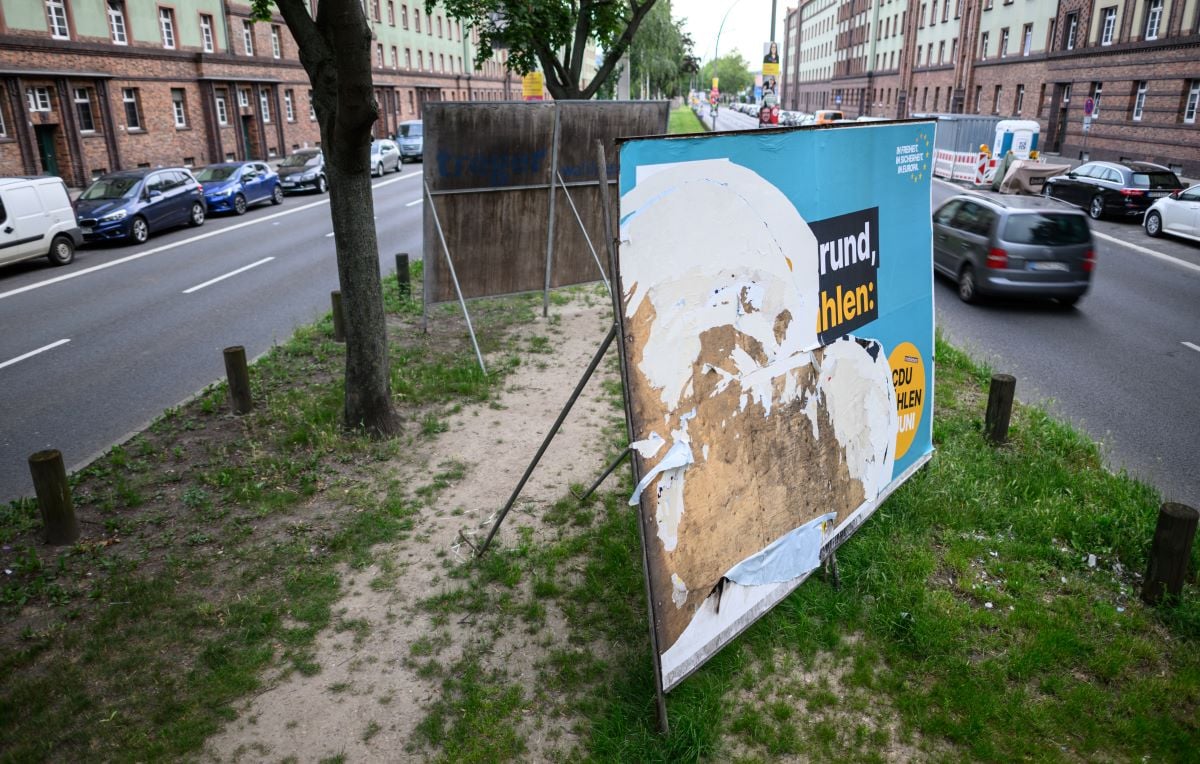 CDu election poster ripped up