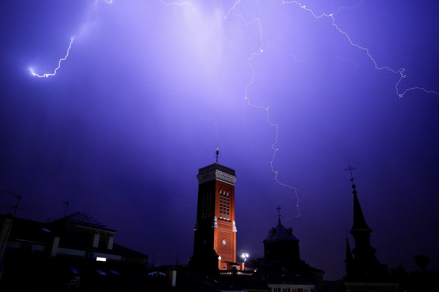 IN PICTURES: Violent storm causes chaos across Madrid