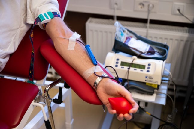 Sweden to roll out English-language blood donation in more regions