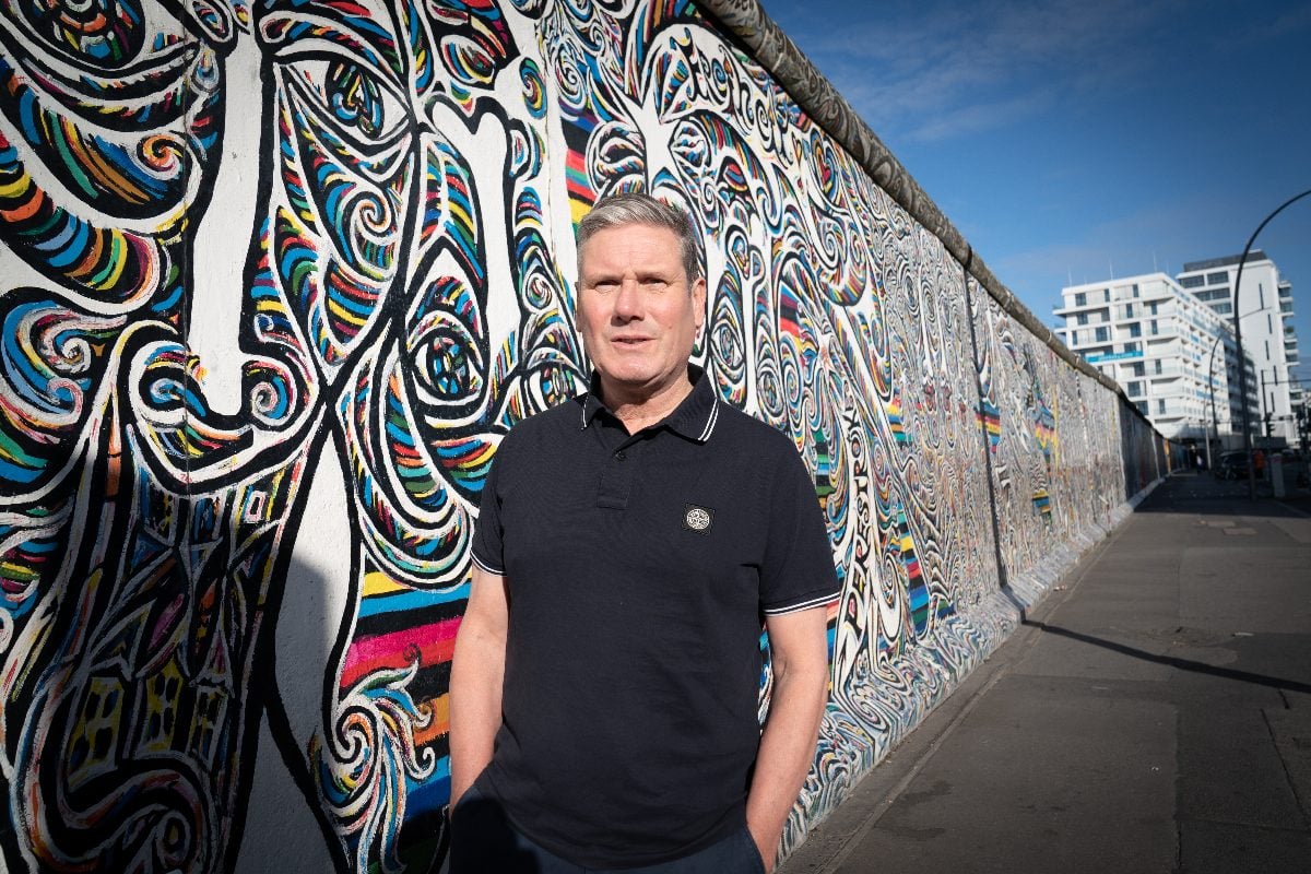 Labour leader Kier Starmer next to the Berlin Wall during a visit to the German capital in 2022. 