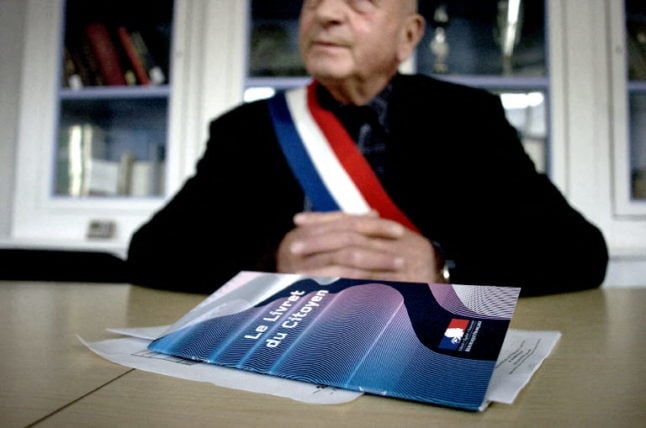 Timeline: How to track your French citizenship application