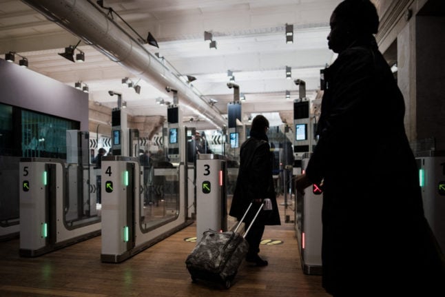 Is start date for EES biometric passport checks set to be delayed again?