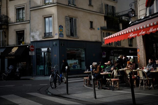 Paris bars to open 24h for Olympics opening ceremony