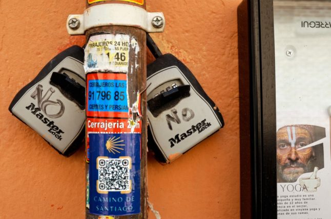 Airbnb lockboxes covered in excrement in Spain’s Seville