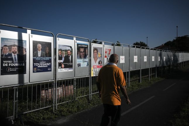 France wine district veers left to block far right