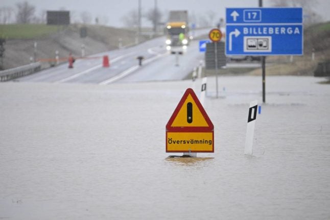 What to do when a flood warning is issued in Sweden