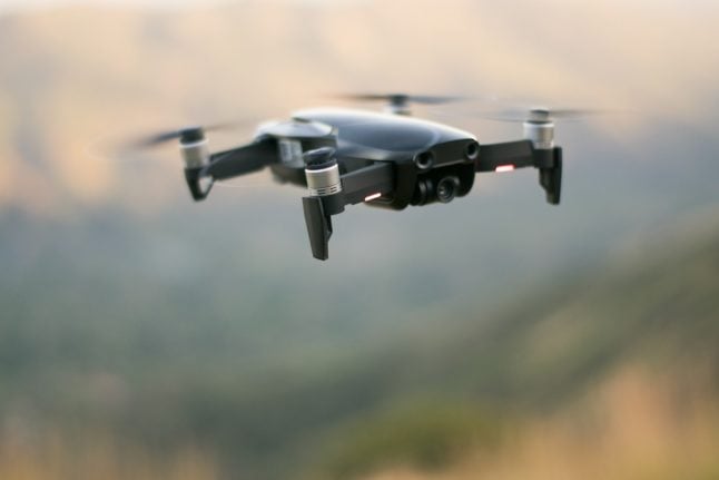 Five things to know if you want to fly a drone in Switzerland