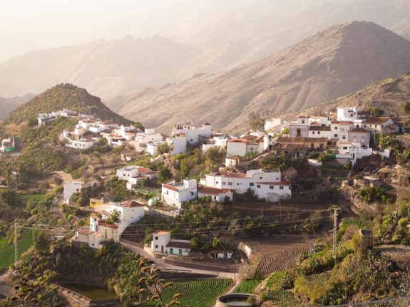 REVEALED: The financial aid and tax cuts for people who move to a village in Spain