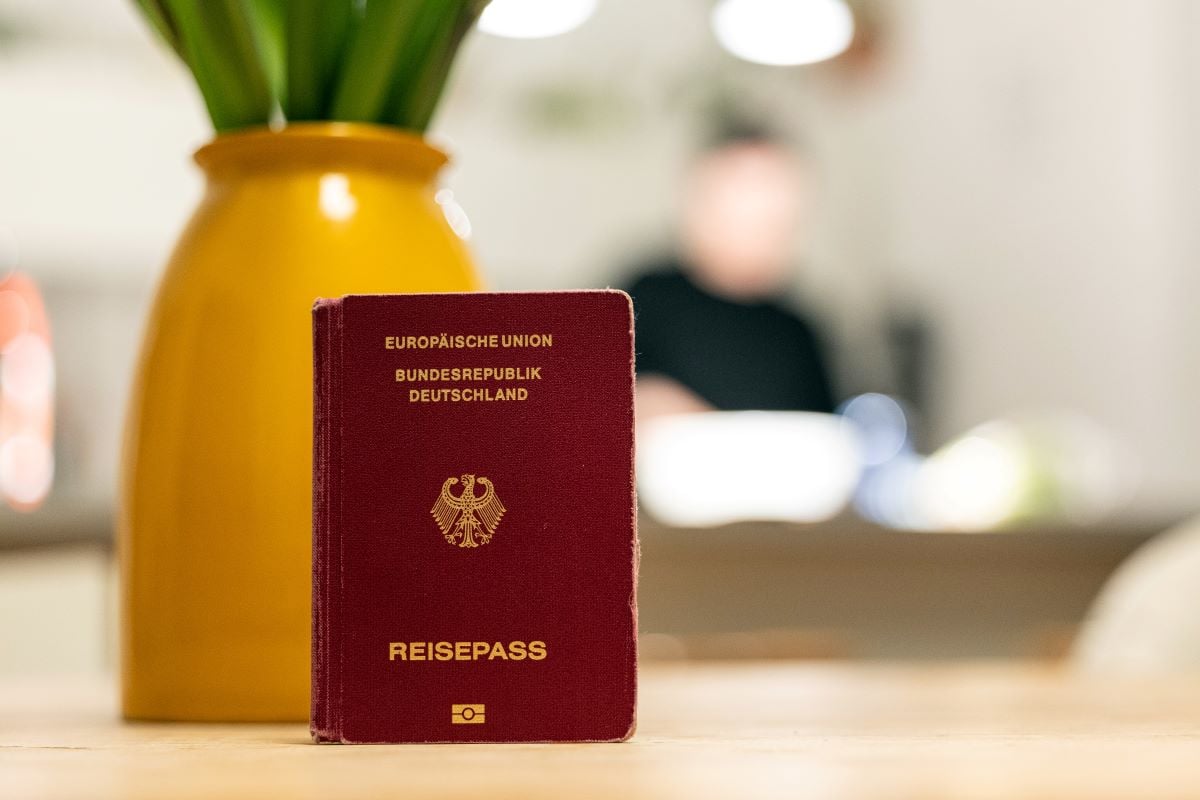 How a project to help German citizenship applicants could relieve immigration offices