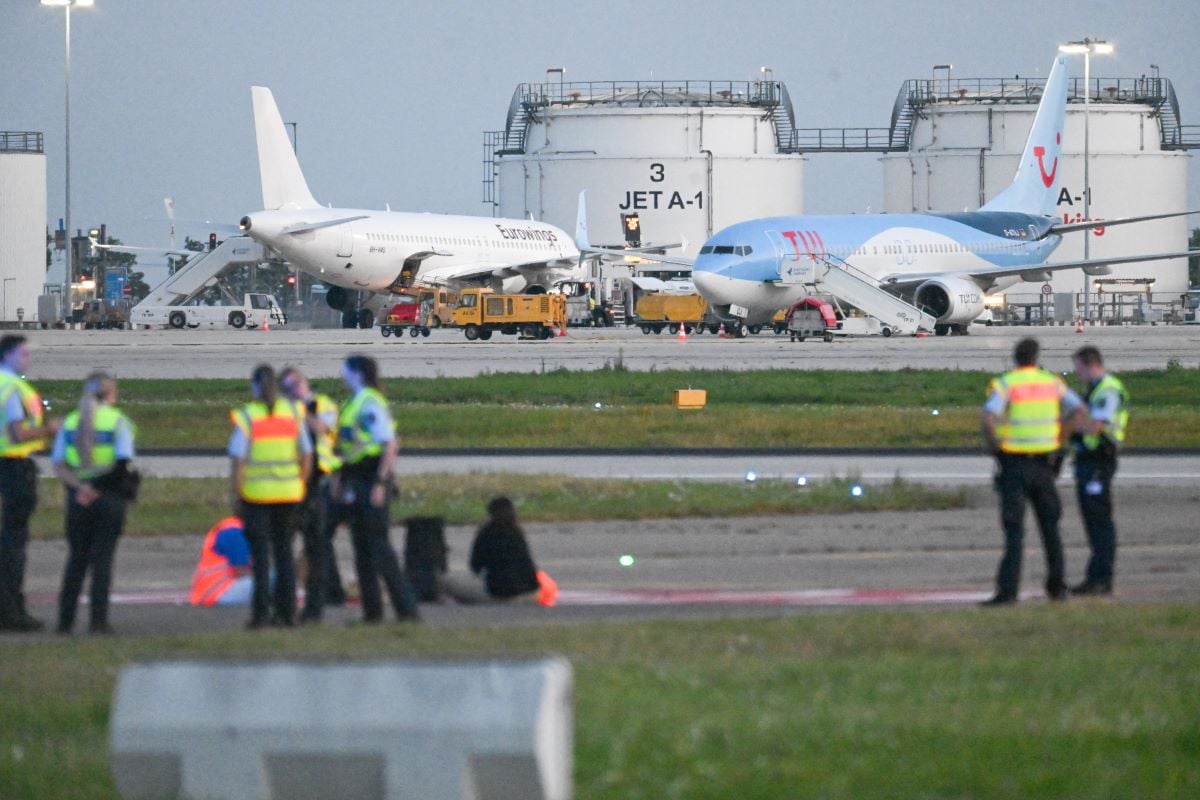 Flights resume at German airports after climate protest disruption